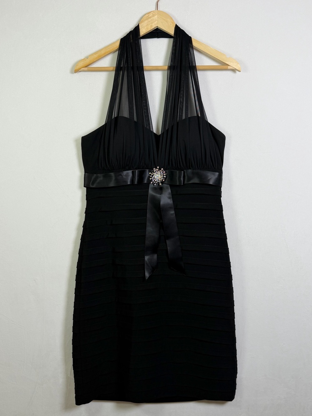 Betsy & Adam Women’s Sz 12 Black Halter Cocktail Dress Rhinestone Empire Waist - Picture 2 of 11